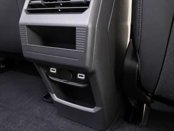 Peugeot E-3008 73 kWh Allure 19