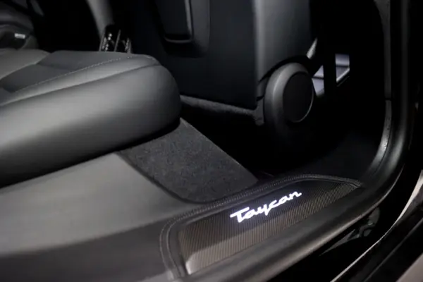 Porsche Taycan GTS 26