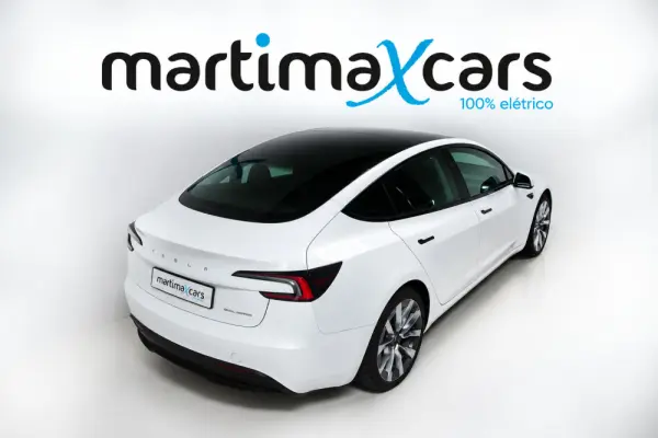 Tesla Model 3 Long Range AWD Dual Motor 4
