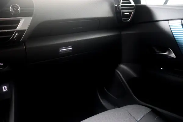 Citroen e-C4 X 50 kWh Shine 19