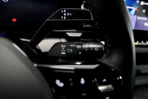 Renault Mégane E-Tech EV60 220hp optimum charge Equilibre 20