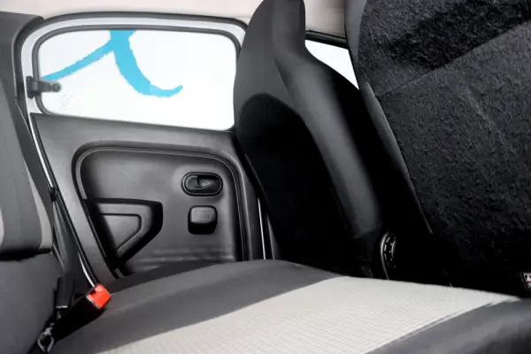 Renault Twingo E-Tech 27.5 kWh Techno Autonomia Urbana 16