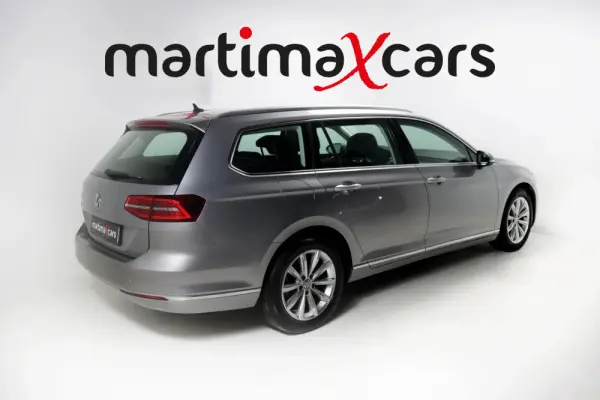 Volkswagen Passat 2.0 TDI Highline 4