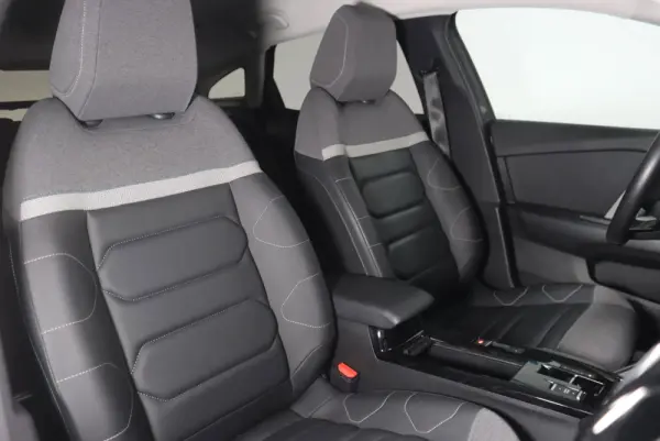 Citroen e-C4 50 kWh Shine 8