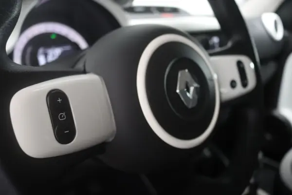 Renault Twingo E-Tech 27.5 kWh Evolution Autonomia Urbana 21