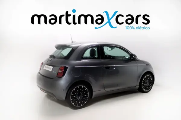 Fiat 500e La Prima 5