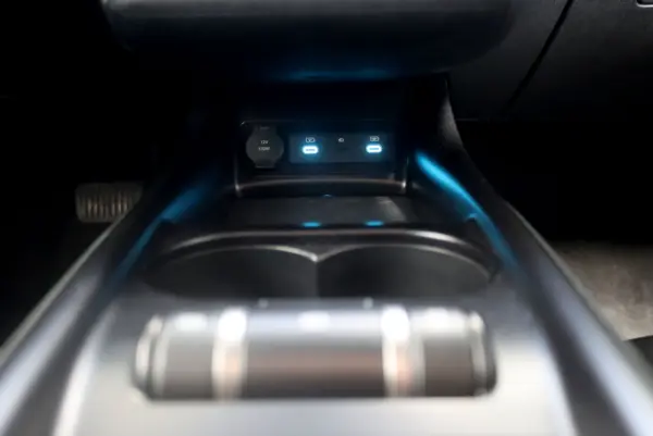 BYD Dolphin 60.4 kWh Comfort 28