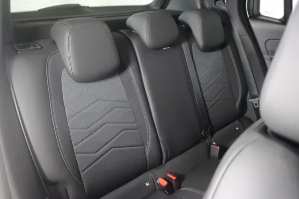 Jeep Avenger 54 kWh Altitude 22