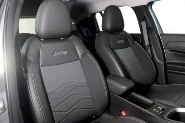 Jeep Avenger 54 kWh Altitude 18
