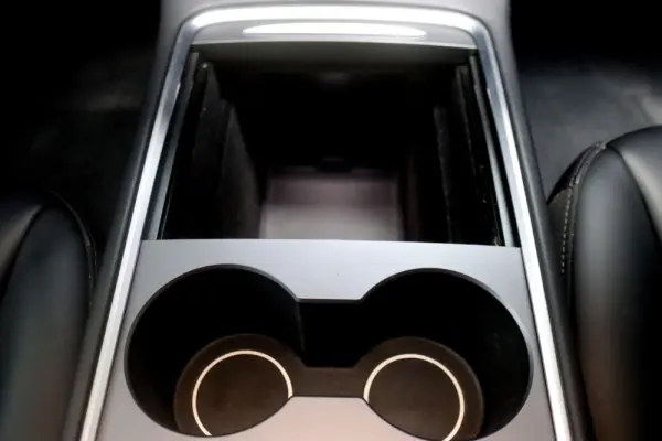 Tesla Model 3 Long-Range Dual Motor AWD 22
