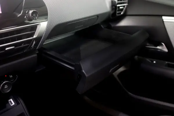 Citroen e-C4 X 50 kWh Shine 38