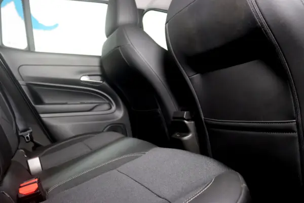 Jeep Avenger 54 kWh Altitude 21