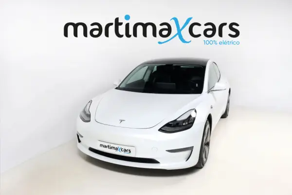 Tesla Model 3 Long-Range Dual Motor AWD 3