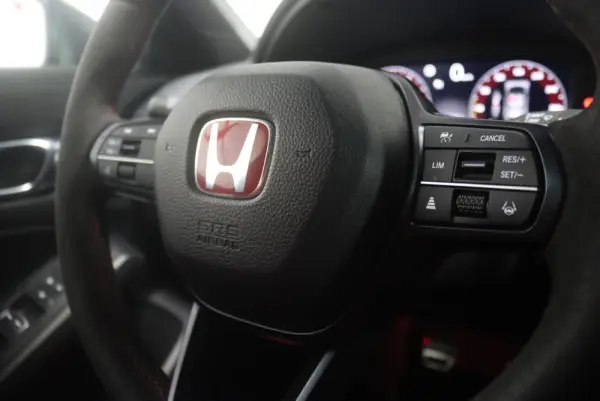 Honda Civic 2.0 i-VTEC Type-R 33
