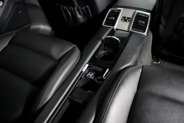 Porsche Panamera S Hybrid 18
