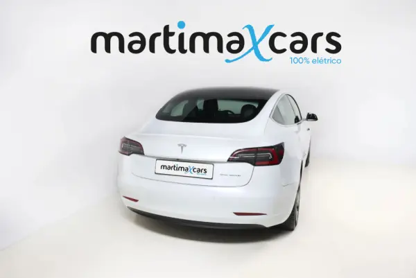 Tesla Model 3 Long-Range Dual Motor AWD 5