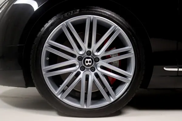 Bentley Continental GT W12 Speed 8