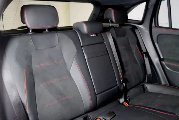 Mercedes-Benz EQA 250 AMG Line 24