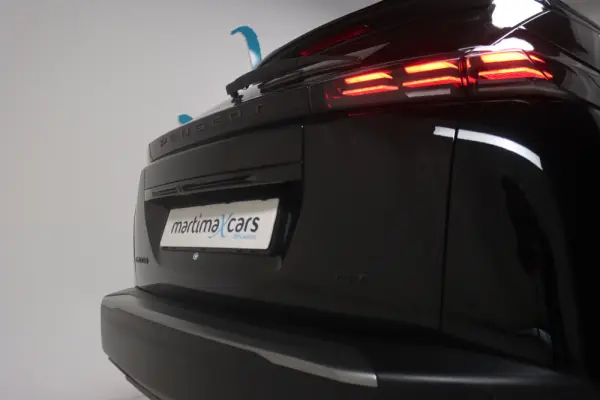 Peugeot e-2008 54 kWh GT 13