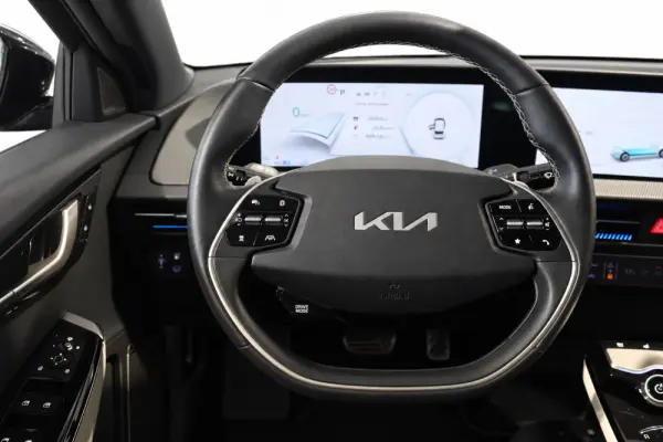 Kia EV6 58-kWh 14