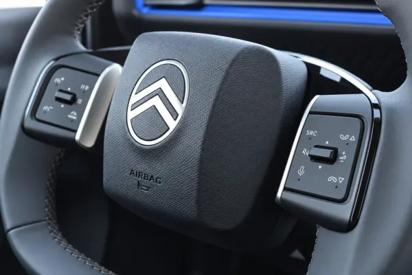 Citroen e-C3 PLUS 12