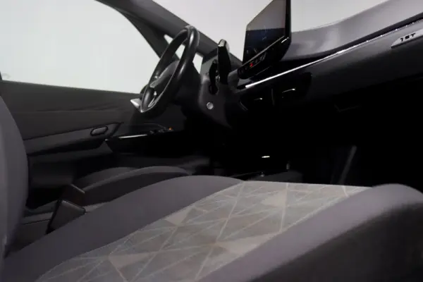 Volkswagen ID.3 58 kWh 1st 13