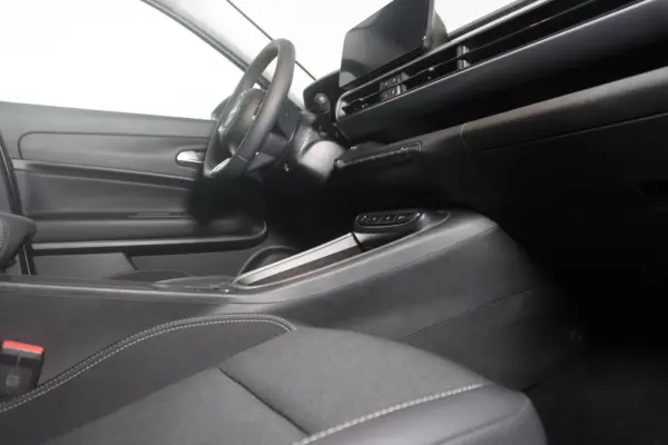 Jeep Avenger 54 kWh Altitude 21