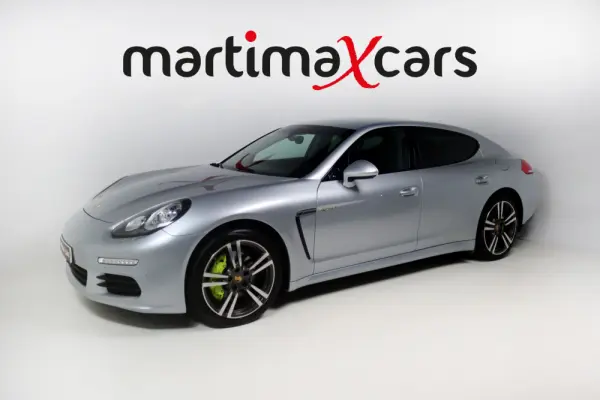 Porsche Panamera S Hybrid 2