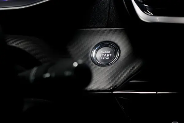 Peugeot e-2008 54 kWh GT 27