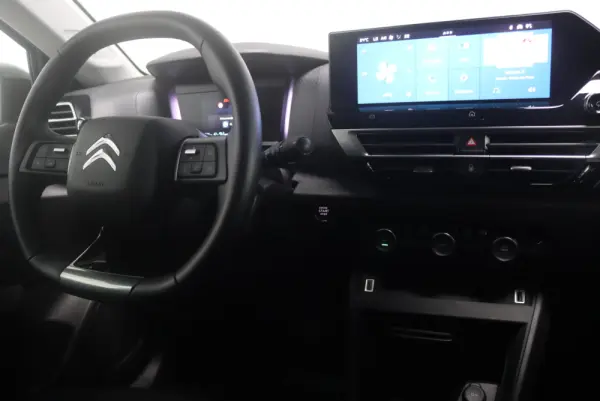 Citroen e-C4 50 kWh Shine 26