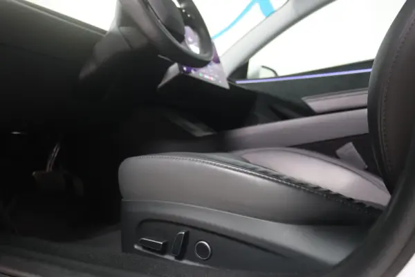 Tesla Model 3 Long Range AWD Dual Motor 11