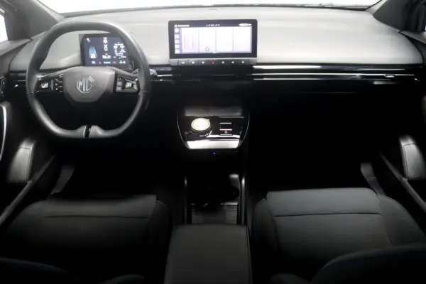 MG MG4 64 kWh Comfort 17