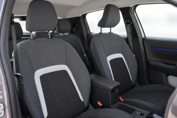 Citroen e-C3 PLUS 6