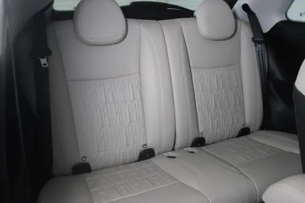 Fiat 500e La Prima 26