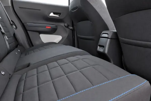 Citroen e-C3 PLUS 8