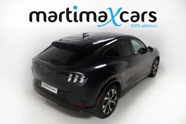 Ford Mustang Mach-E 98.7 kWh Premium AWD 5