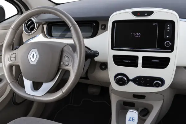 Renault Zoe (c/ Bateria) 41 kwh Intens 12