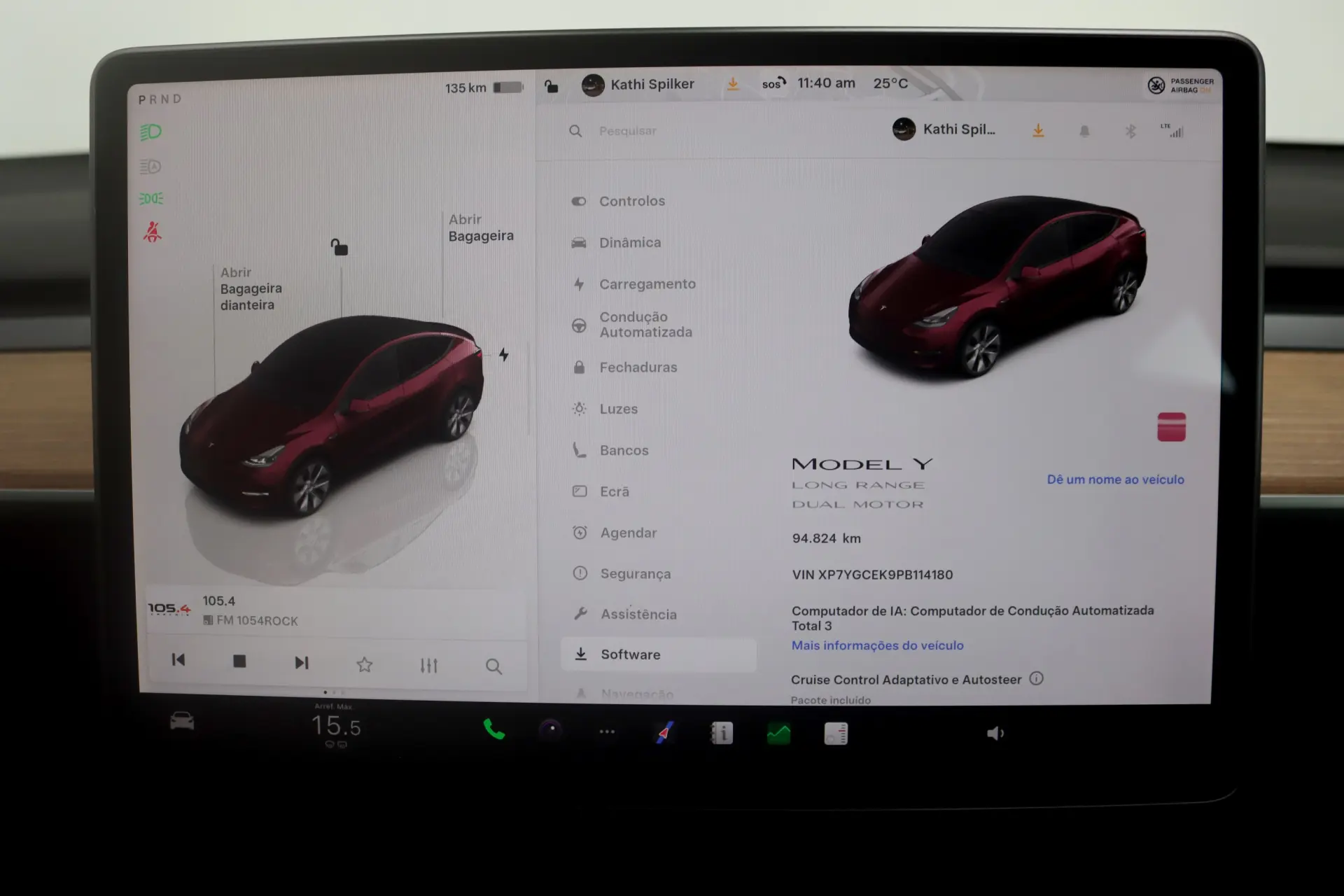Tesla Model Y Long Range Dual Motor AWD 23