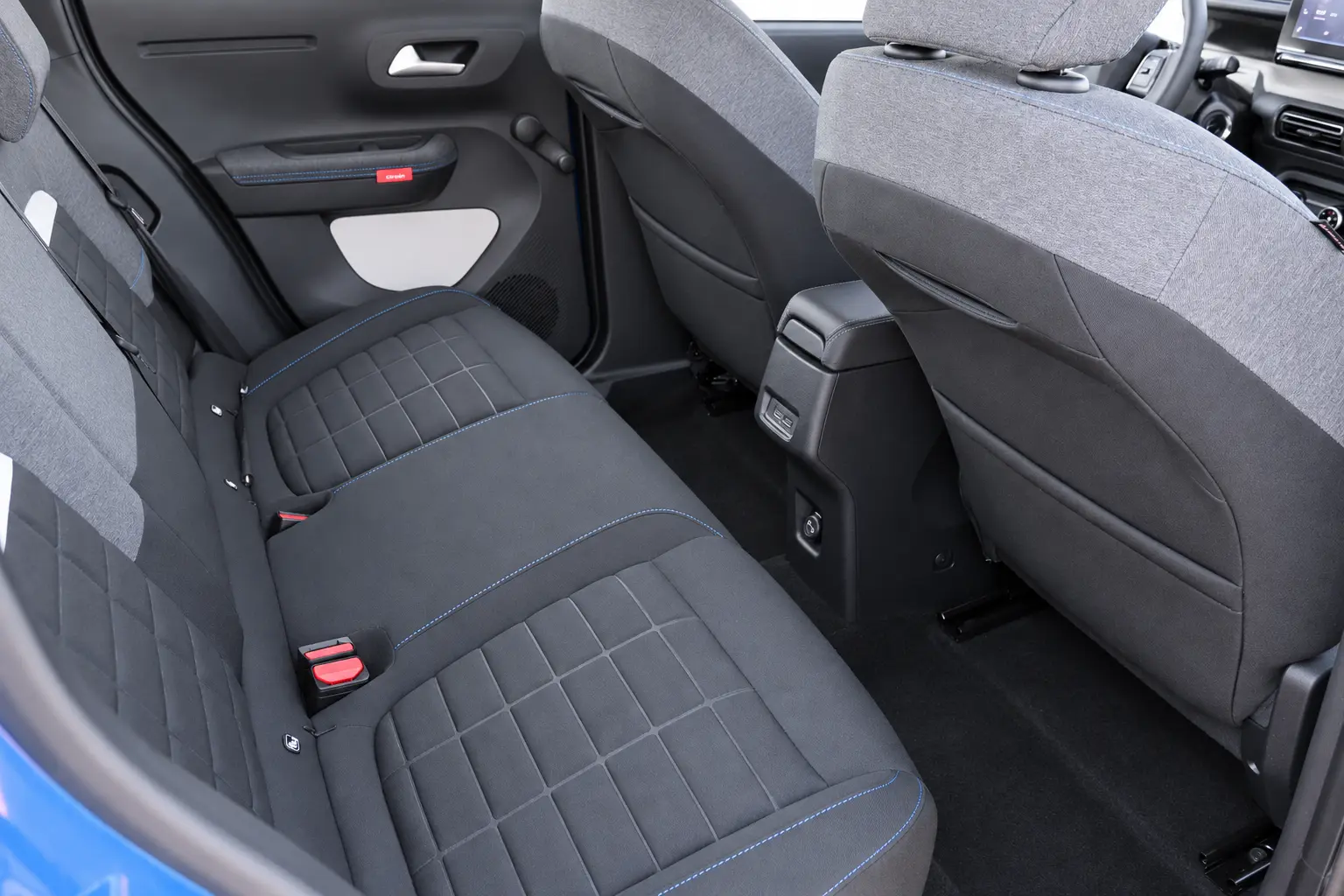 Citroen e-C3 44 kWh Autonomia Conforto Tonic 13