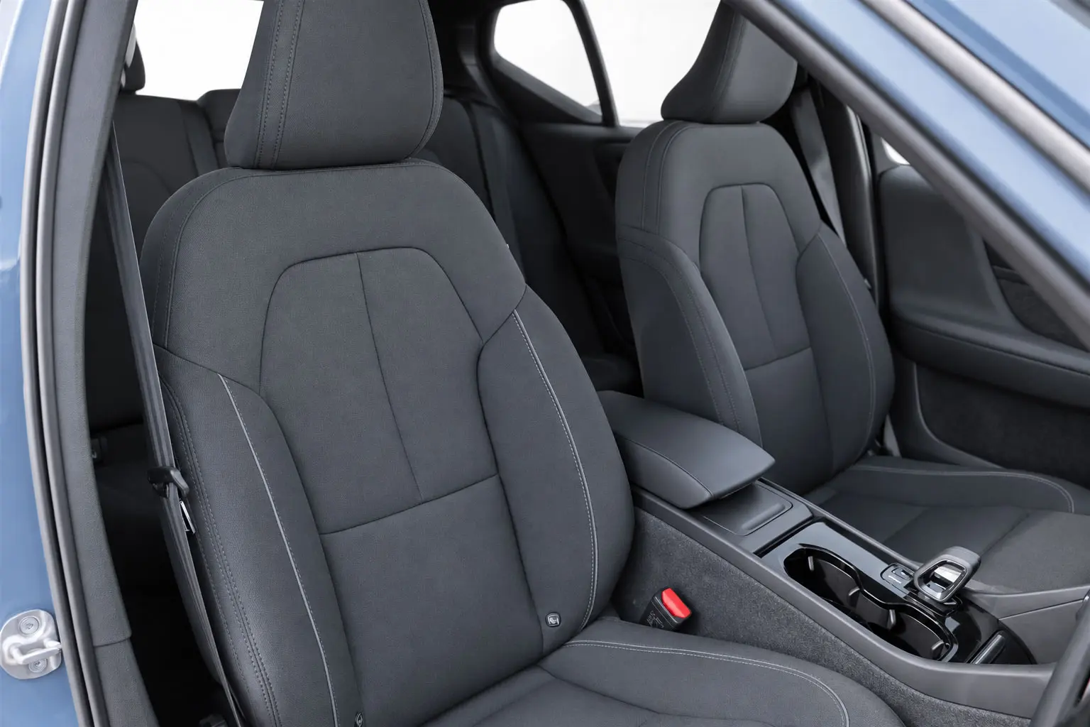 Volvo XC 40 Recharge Core 11