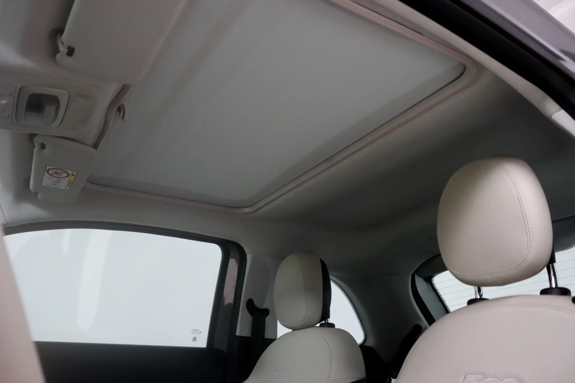 Fiat 500e La Prima 13