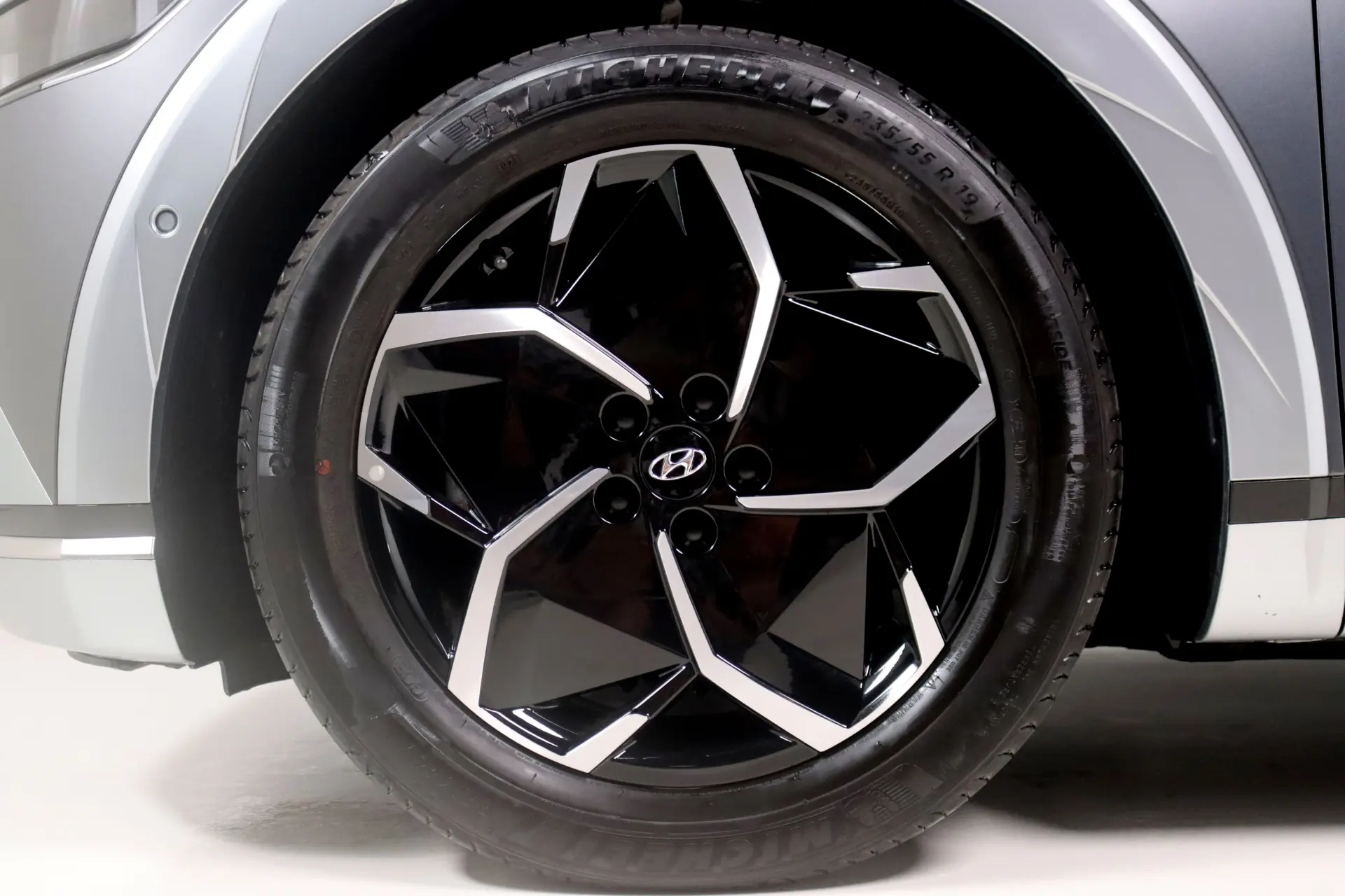 Hyundai Ioniq 5 72,6 kWh 4WD Techniq 5