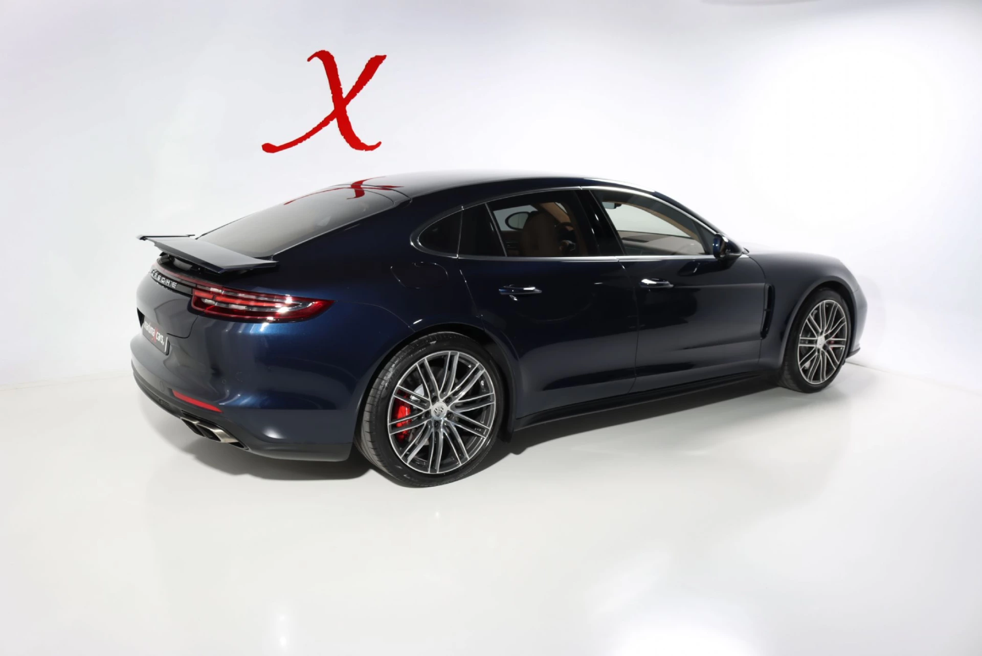 Porsche Panamera TURBO 5