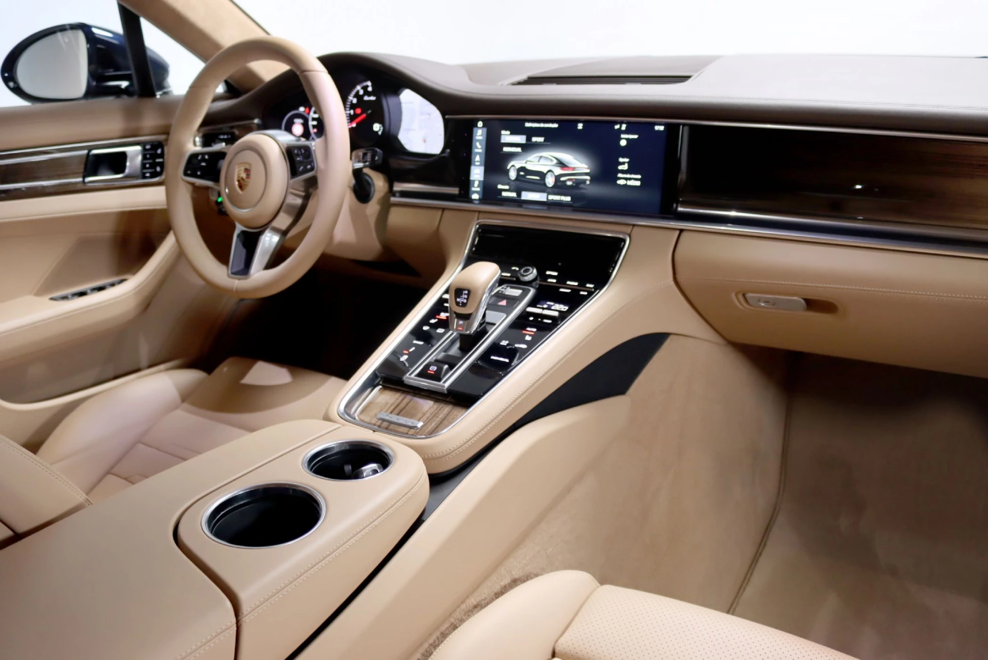 Porsche Panamera TURBO 15