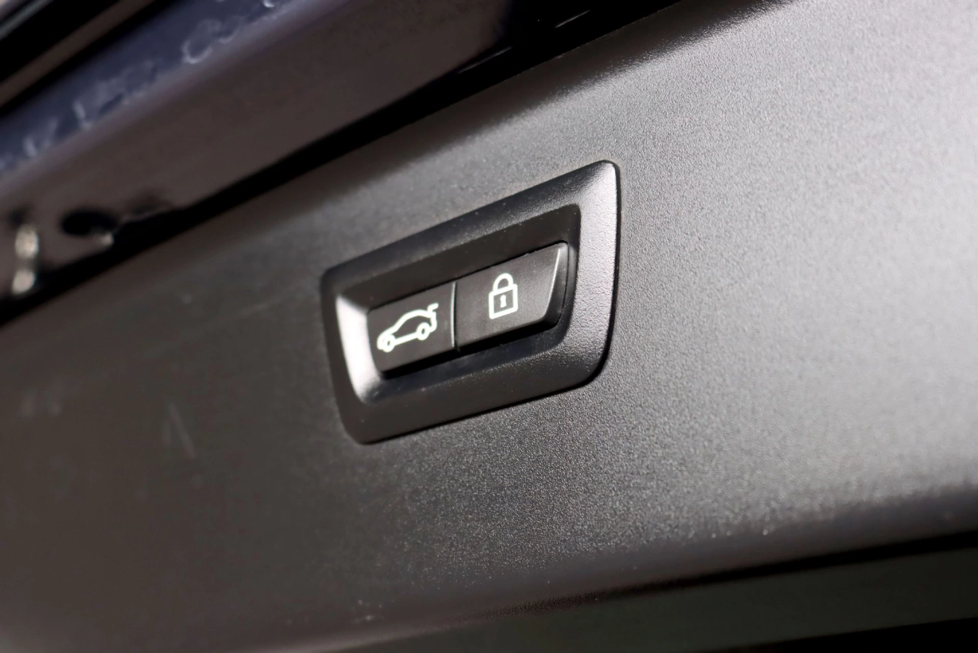 BMW 525 d Pack M Auto 32