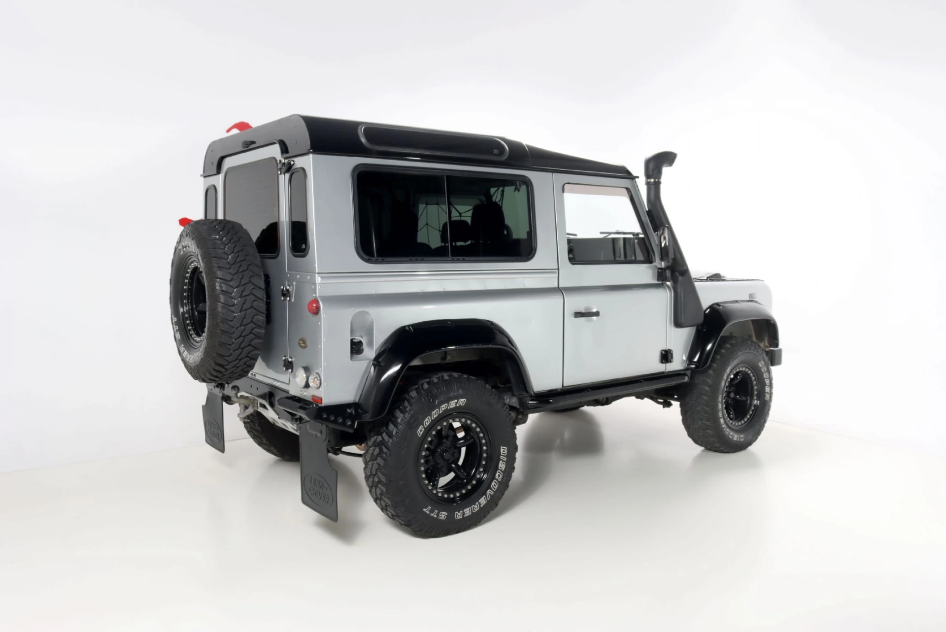 Land Rover Defender 90 METAL TOP 4