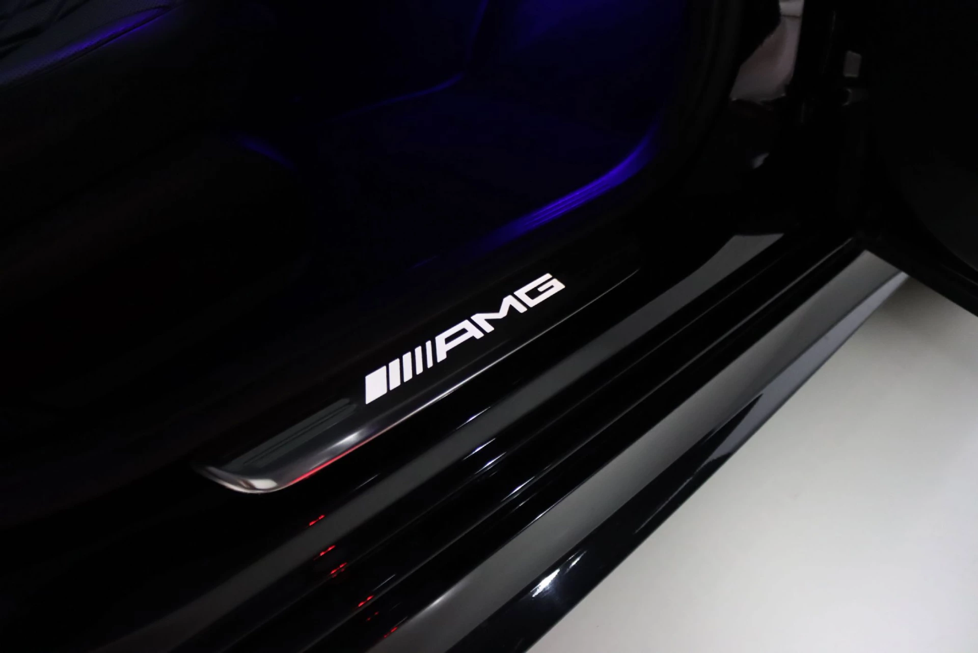 Mercedes-Benz CLS 53 AMG 4Matic+ 16