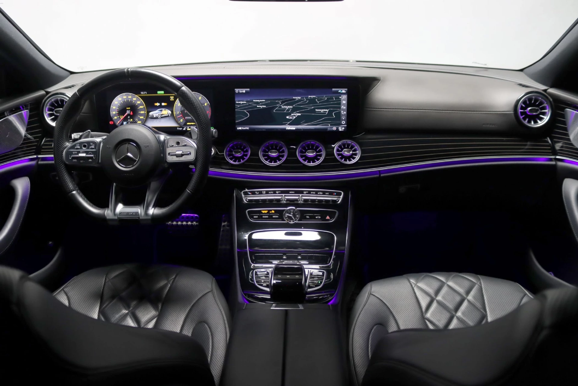 Mercedes-Benz CLS 53 AMG 4Matic+ 52