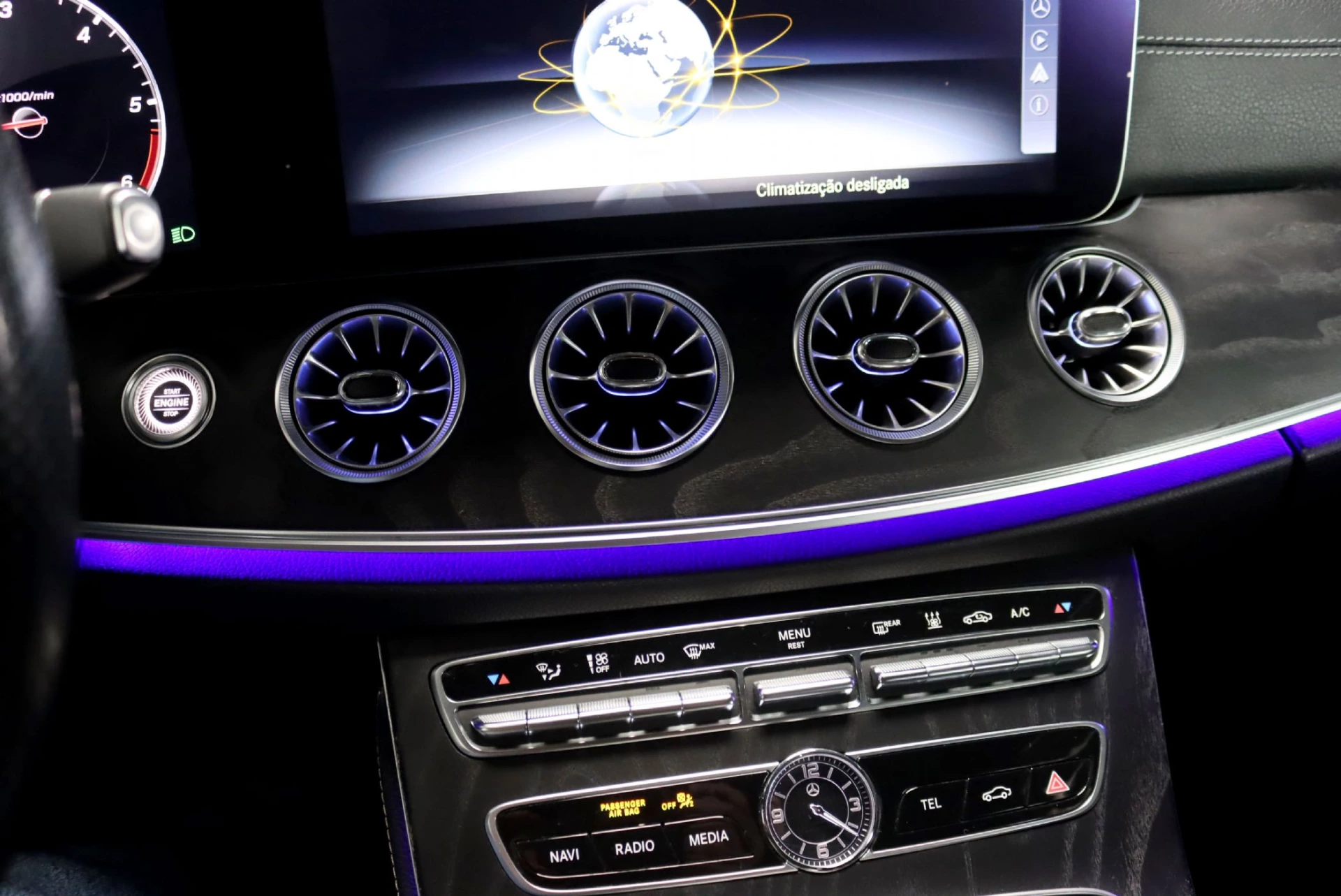 Mercedes-Benz CLS 220 d 9G-TRONIC AMG Line 28
