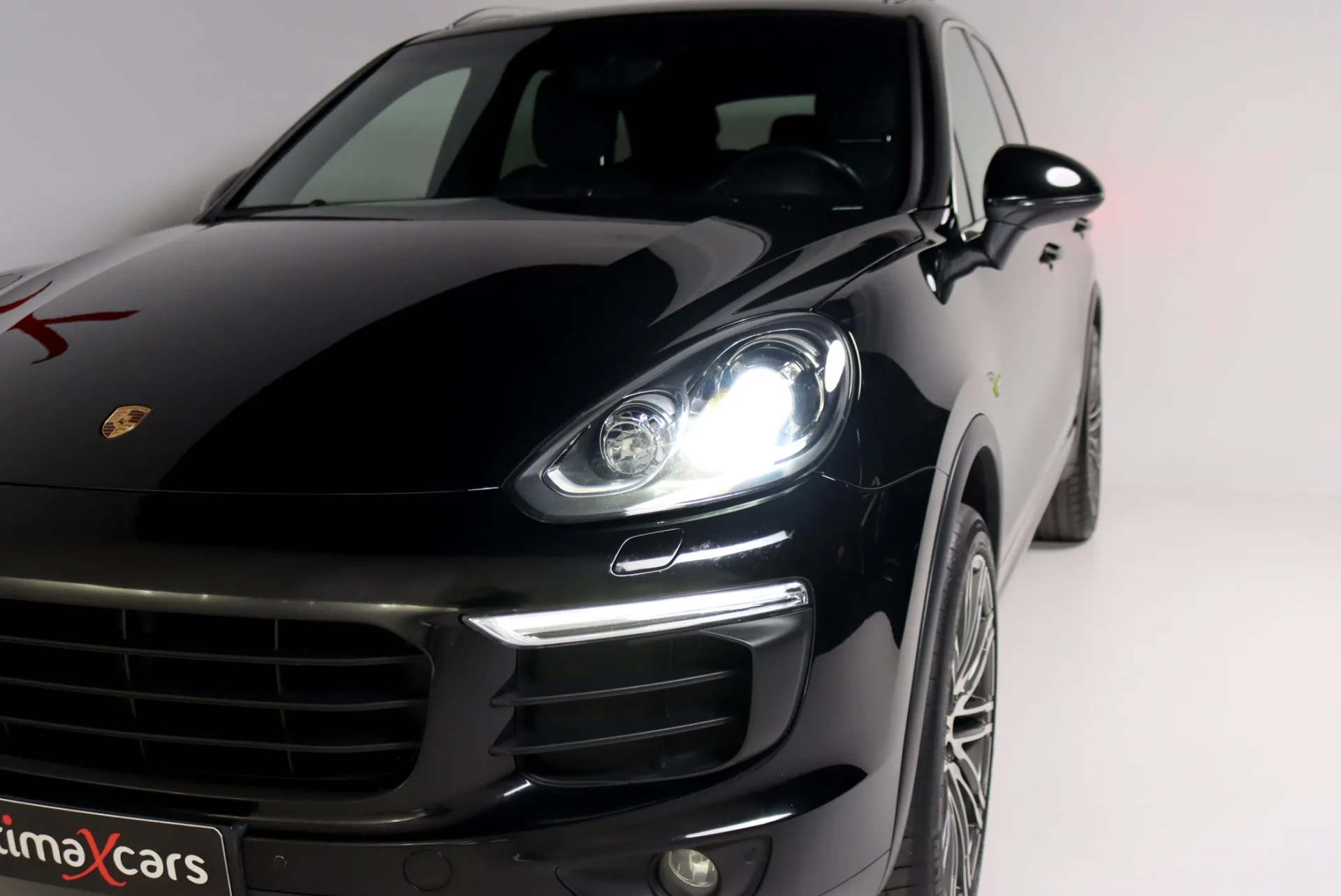 Porsche Cayenne S 9
